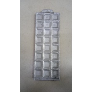 FORMA RAVIOLI 24 REF.1043 CAJAMAG
